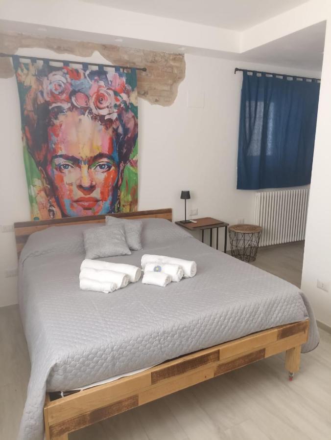 Casa Del Fiordaliso Hotel San Benedetto del Tronto Ngoại thất bức ảnh